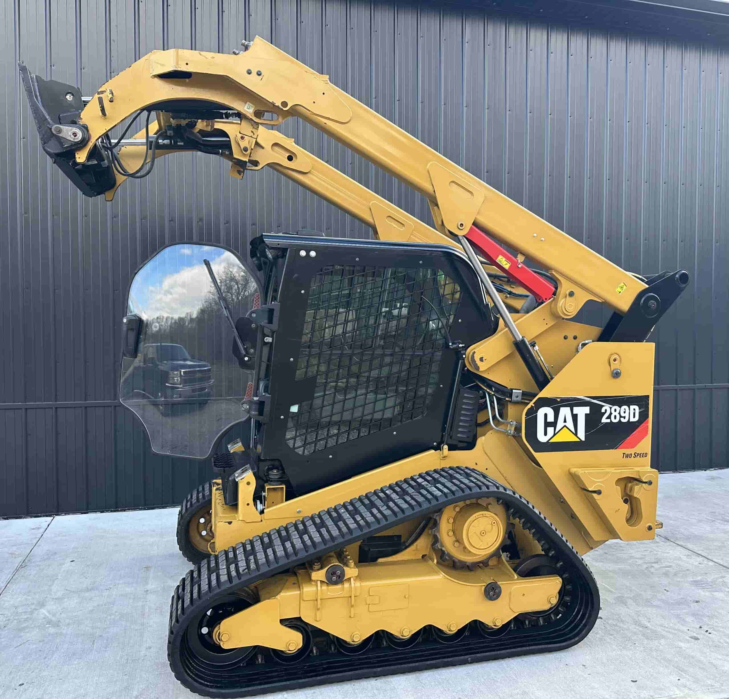 2018 CAT 289D
